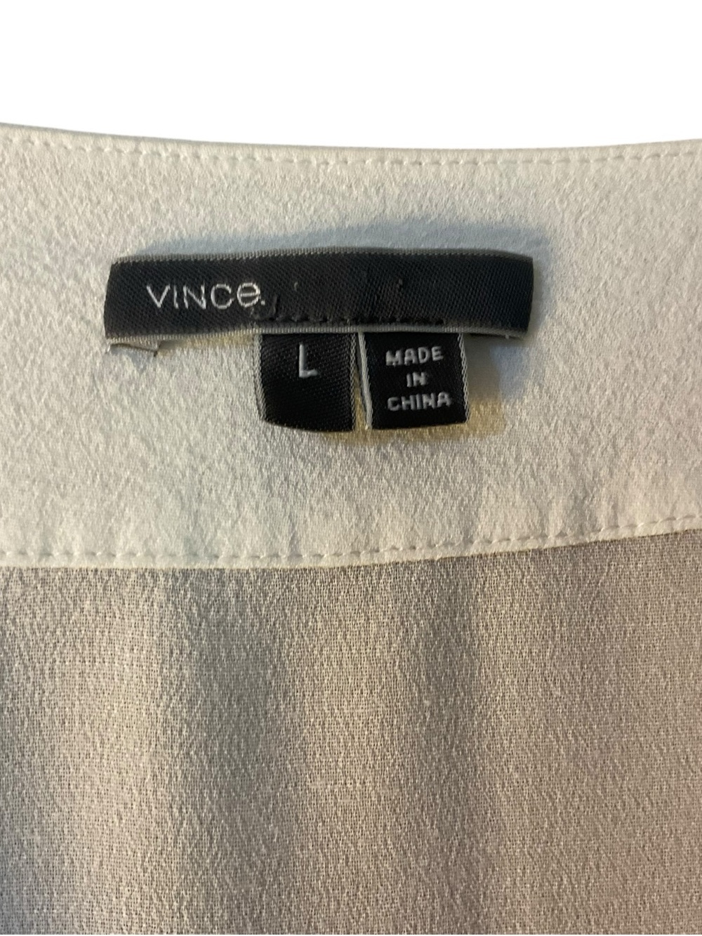 Vince White Silk Blend Tunic Blouse Long Sleeve V-Neck Hi Low Top Size Large - Picture 3 of 8